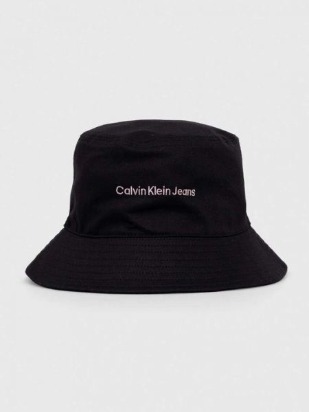 Хлопковая шапка Calvin Klein Jeans черная