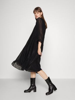 Коктейльное платье Bruuns Bazaar черное