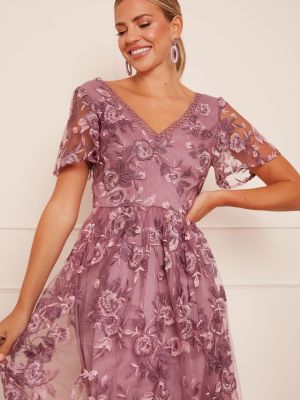 Платье миди с вышивкой с v-образным вырезом Chi Chi London фиолетовое