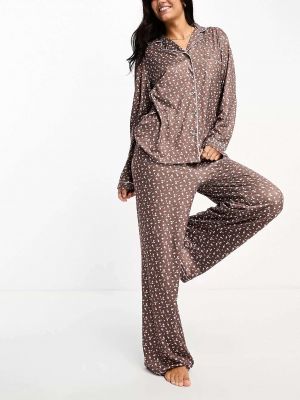 Комплект оверсайз из трикотажной рубашки с длинными рукавами и пижамы с брюками с цветочным принтом Loungeable