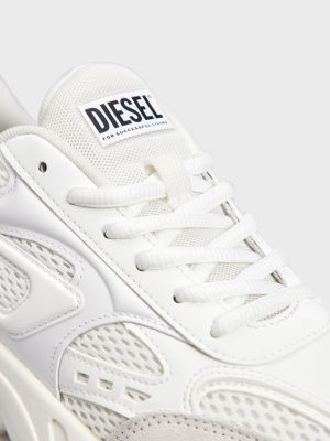 Белые кроссовки Diesel