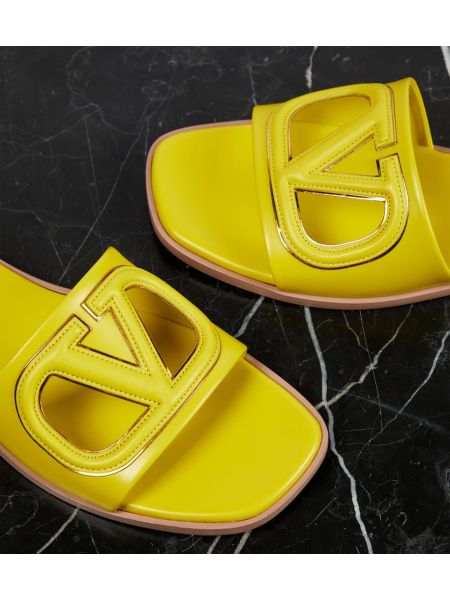 Kožne cipele Valentino Garavani žuta