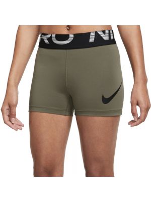 Спортивные шорты Nike зеленые