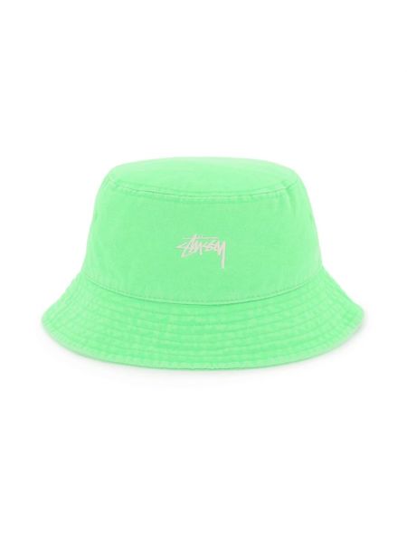 Zielony kapelusz Stussy