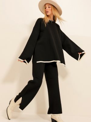 Oversized ukrojena obleka Trend Alaçatı Stili črna