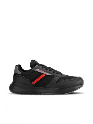 Спортивные кроссовки на шнуровке Slazenger черные
