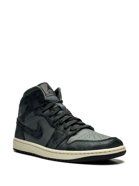 Distressed sneaker Jordan Air Jordan 1 grau