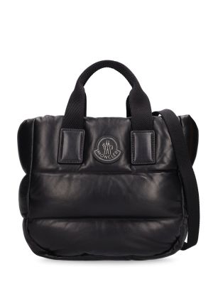 Černá prošívaná kožená kožená taška Moncler