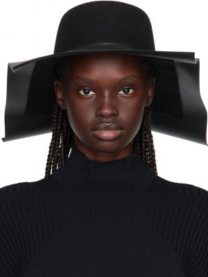 Черная квадратная шляпа ISSEY MIYAKE