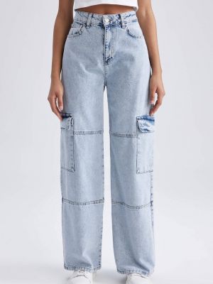 Priliehavé džínsy s rovným strihom Defacto sivá