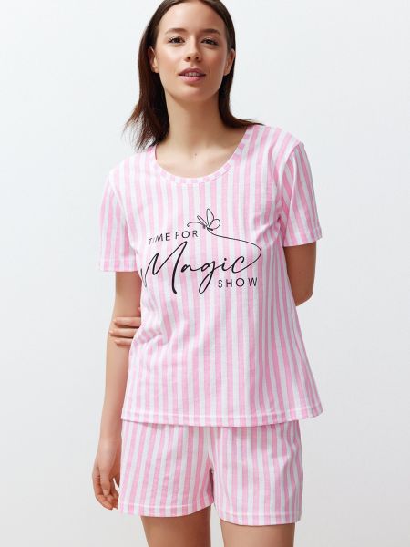 Dzianinowa piżama bawełniana w paski Trendyol różowa