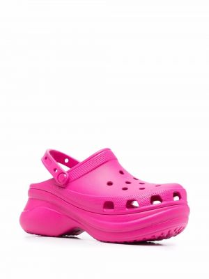 Sandalias con tacón Crocs rosa
