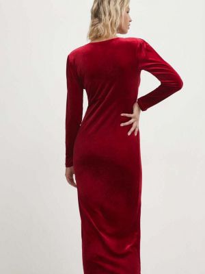 Velurové dlouhé šaty Answear Lab červené