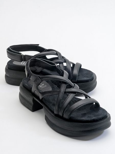 Kožené sandály Luvishoes