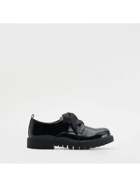 Lakované loafers Reserved černé