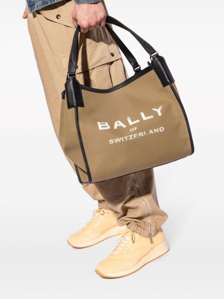 Shopper Bally