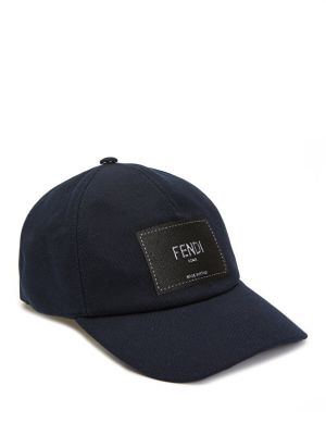 Синяя шляпа Fendi