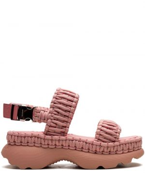 Плетени сандали Moncler розово