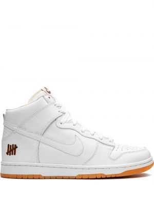 Tennised Nike Dunk valge