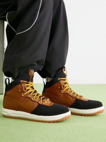 Sneakersy Nike Sportswear brązowe