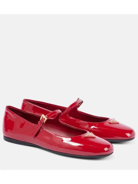 Lack läder mary jane pumps Prada röd