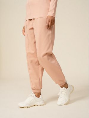 Pantaloni sport cu croială lejeră Outhorn roz