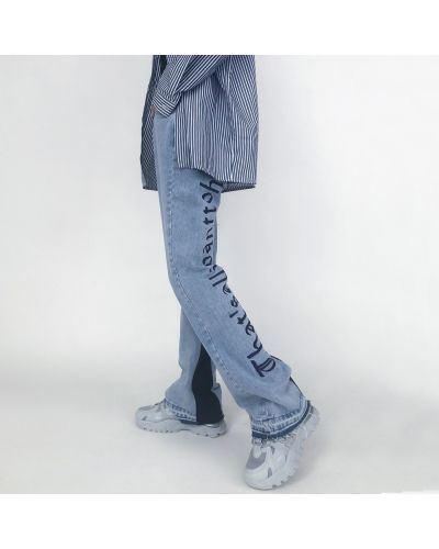 Гранж джинсы с надписью Berni Fashion