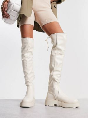 Белые массивные эластичные ботинки на плоской подошве New Look