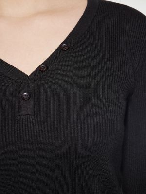Пуловер Risa черно