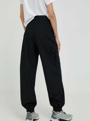 Kalhoty s vysokým pasem Calvin Klein Jeans černé