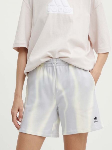 Pamučne kratke hlače visoki struk s printom Adidas Originals siva
