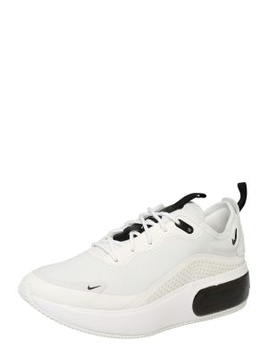 Jednofarebné šnurovacie nízke tenisky na podpätku Nike Sportswear
