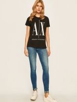 Жіночі футболки Armani Exchange