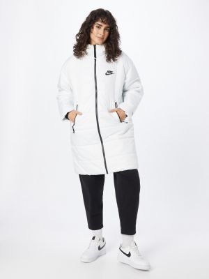 Зимнее пальто Nike белое