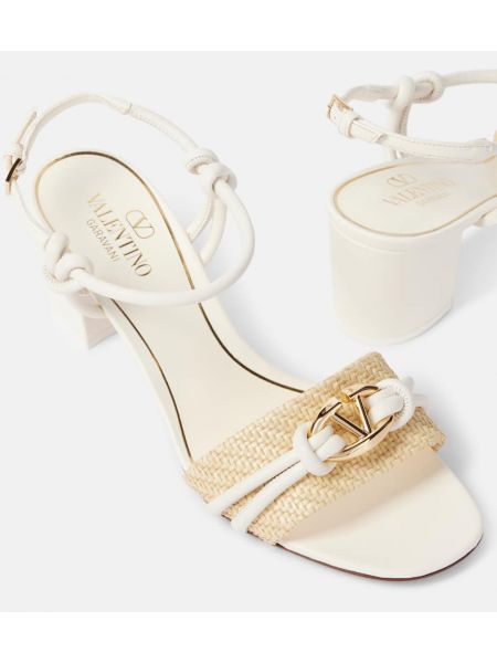 Kožne sandale s remenčićima Valentino Garavani bijela