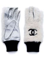 Argintii mănuși femei