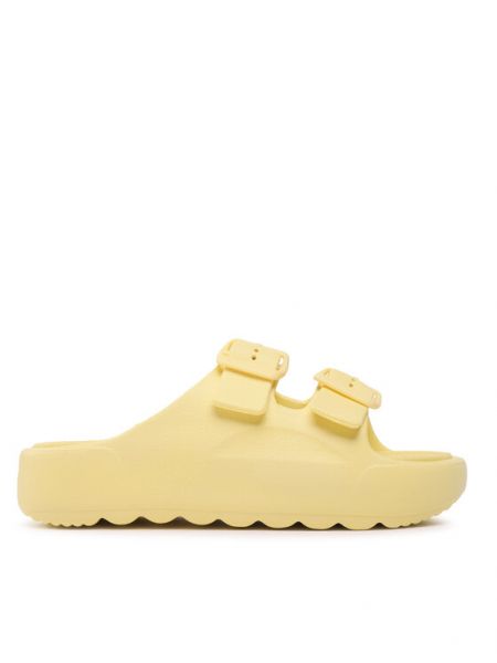 Žluté sandály Gap