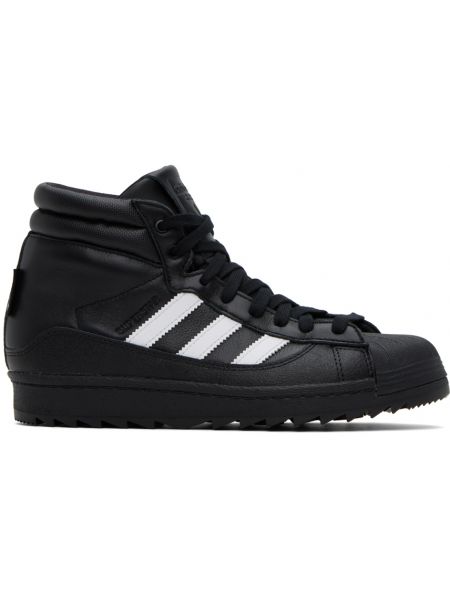 Зимние ботинки Adidas Originals черные