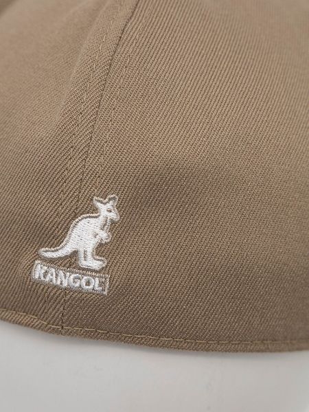 Бежевая шерстяная кепка Kangol