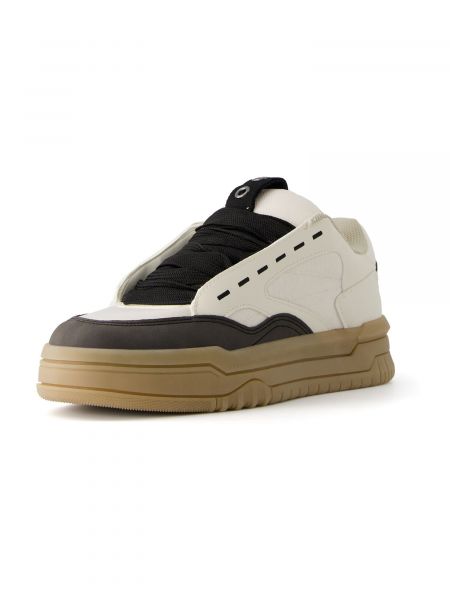 Sneakers Bershka sort