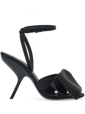 Satynowe sandały z kokardką asymetryczne Ferragamo czarne