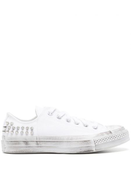 Sneakers med nitter Converse