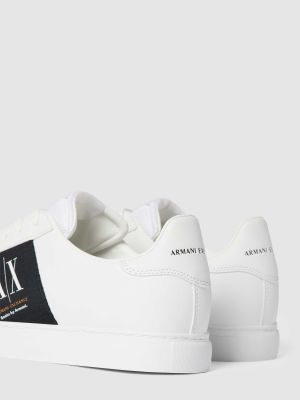 Sneakersy Armani Exchange białe