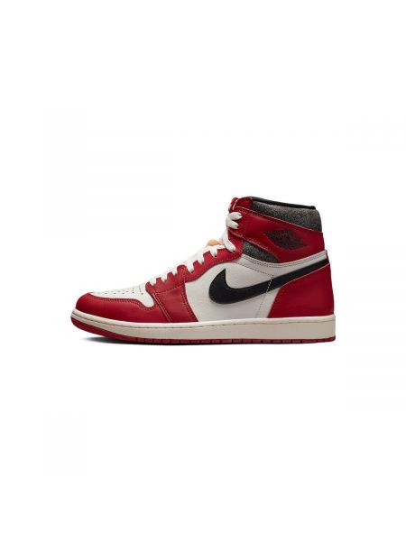 Sněžné boty Air Jordan červené