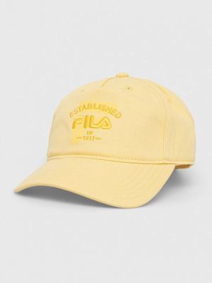 Памучна шапка с козирки с апликация Fila жълто