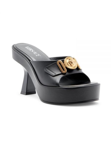 Мюли на каблуке на платформе Versace черные