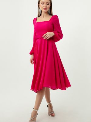 Estélyi ruha Lafaba rózsaszín