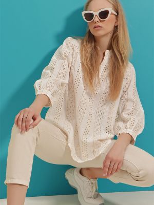 Плетена ленена блуза бродирана Trend Alaçatı Stili