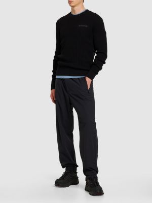Kalhoty z nylonu Moncler Grenoble černé