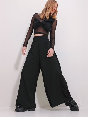 Παντελόνι με ψηλή μέση σε φαρδιά γραμμή από λυγαριά Trend Alaçatı Stili μαύρο